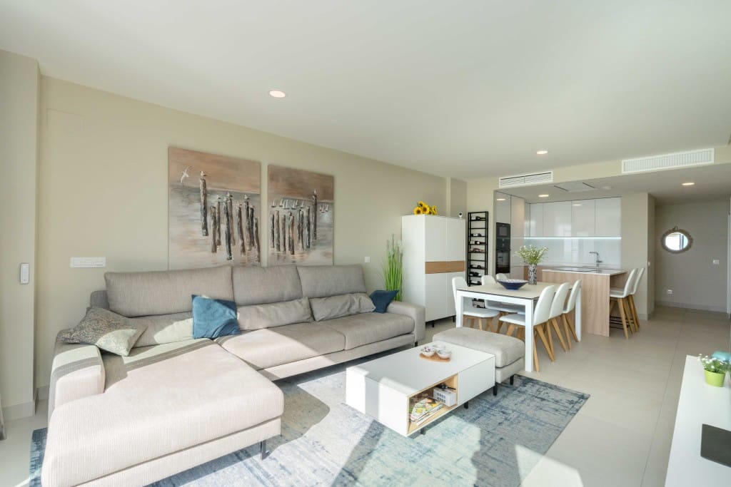 2 Zimmer Apartment zu verkaufen in La Cala de Mijas mit Pool Garage - 749.000 € (Ref: 9004608)