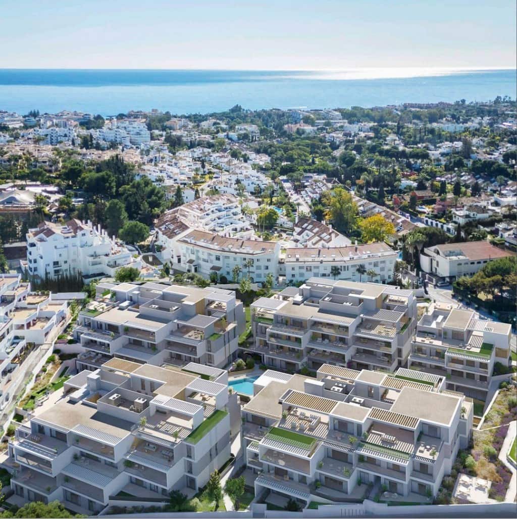 3 bedroom Penthouse for sale in Nueva Andalucia with pool garage - € 1,655,000 (Ref: 9074895)