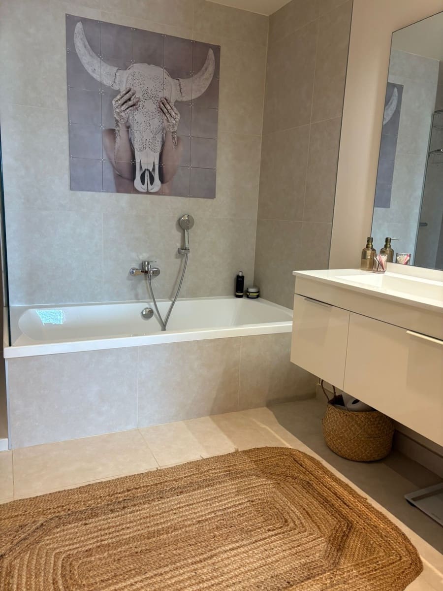 3 bedroom Penthouse for sale in La Cala de Mijas with pool - € 845,000 (Ref: 9146810)