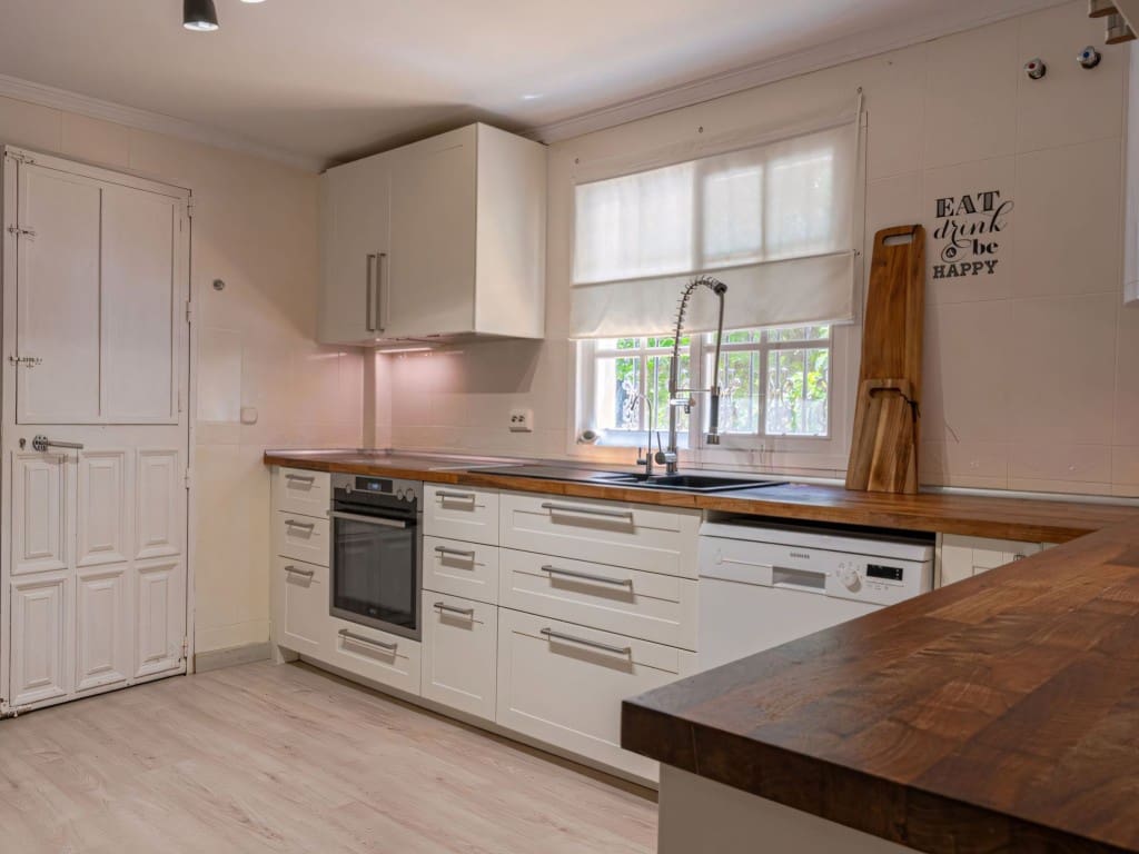 6 soverom Finca/Herregård til salgs i Alhaurin de la Torre med svømmebasseng - € 1 100 000 (Ref: 9146812)