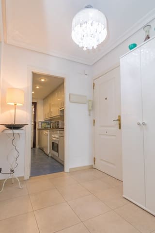 2 bedroom Apartment for sale in Nueva Andalucia, Marbella with pool garage - € 510,000 (Ref: 9146817)