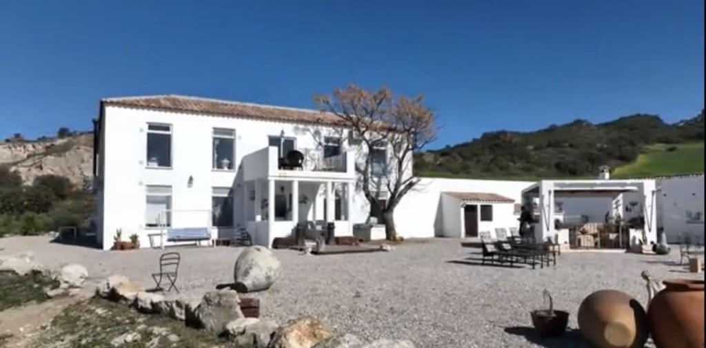 10 soveværelse Villa til salg i Pruna med swimmingpool - € 1.500.000 (Ref: 9146844)