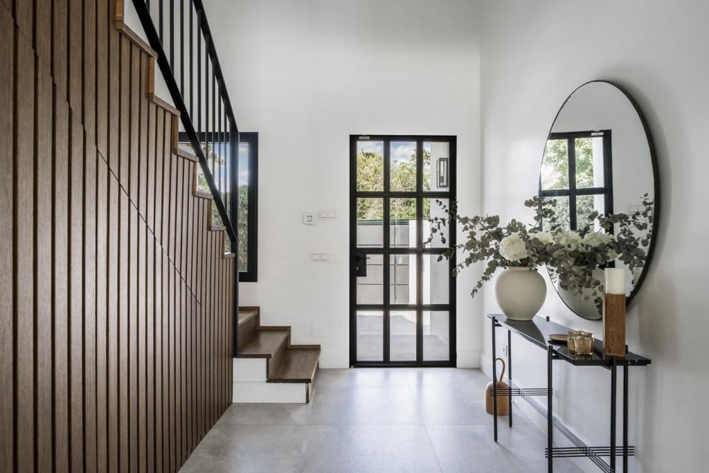 6 slaapkamer Villa te koop in Nueva Andalucia met zwembad - € 4.250.000 (Ref: 9146852)