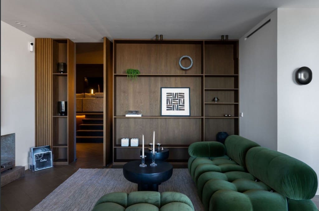 4 bedroom Penthouse for sale in Nueva Andalucia with pool - € 3,995,000 (Ref: 9146853)