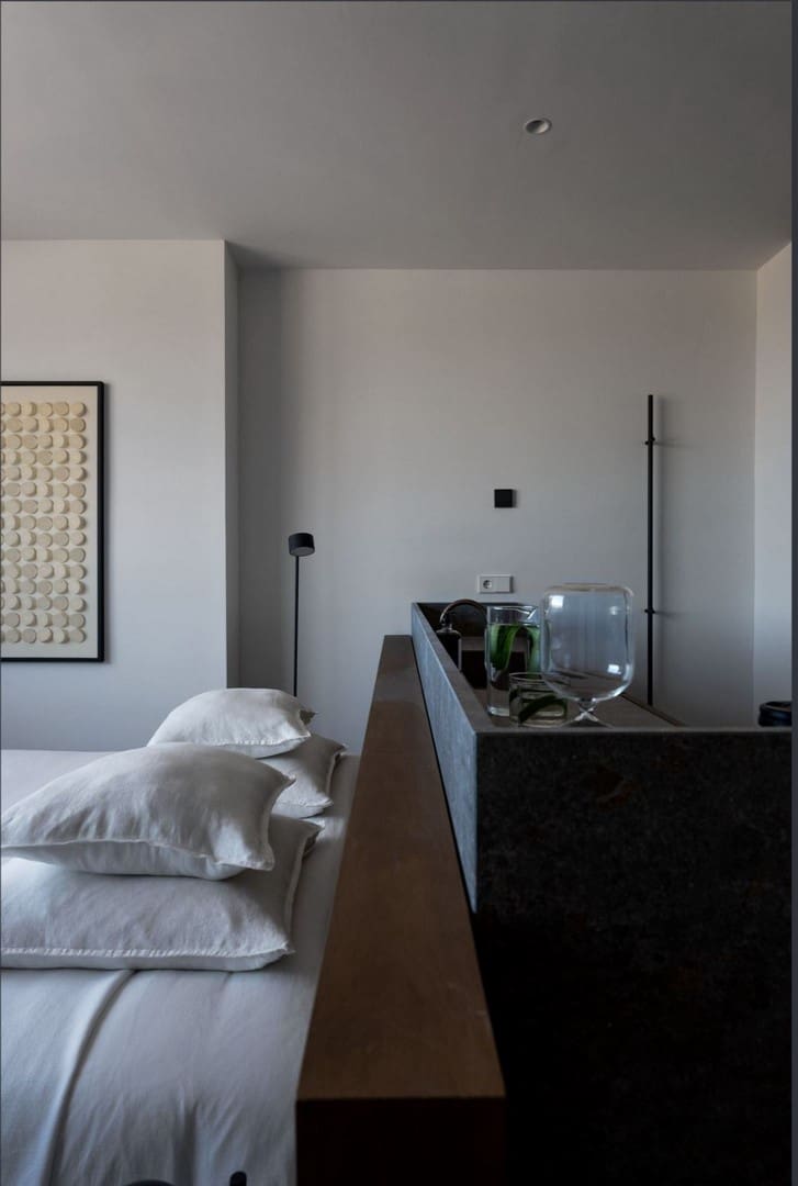 4 bedroom Penthouse for sale in Nueva Andalucia with pool - € 3,995,000 (Ref: 9146853)