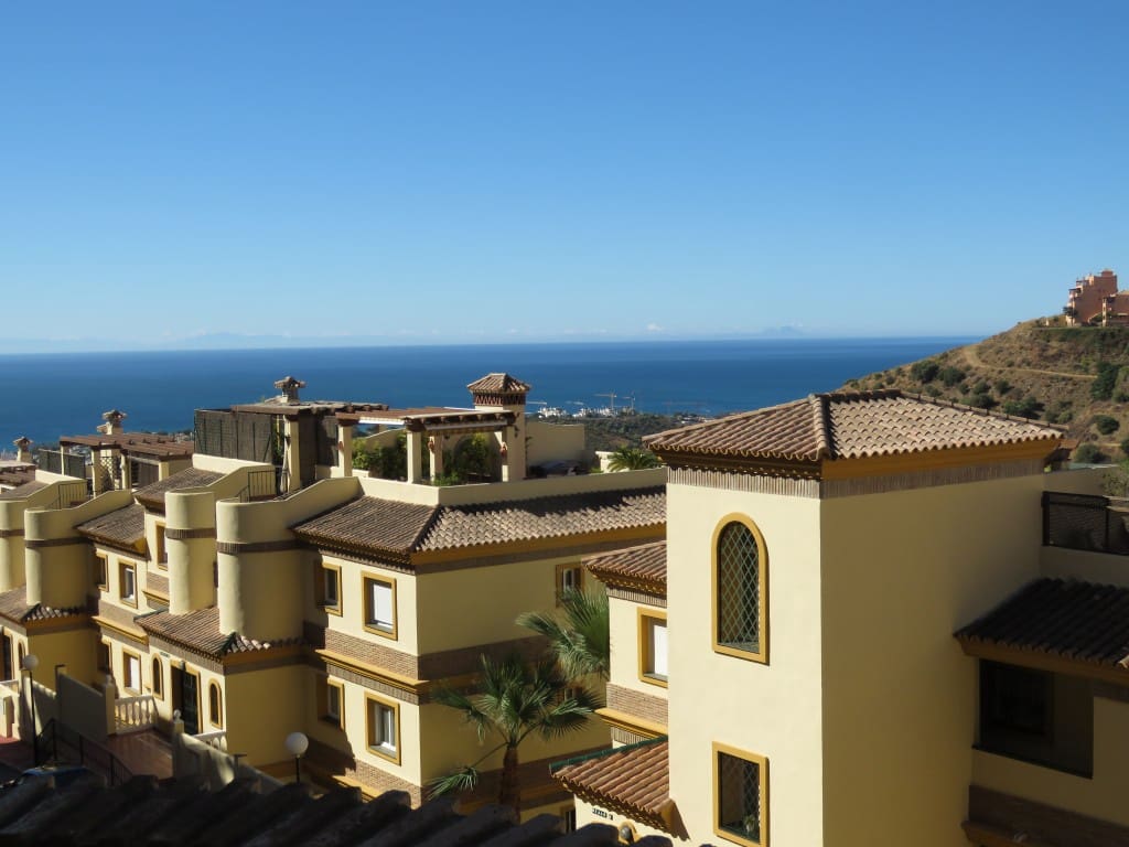 2 chambre Appartement à vendre à Calahonda avec piscine - 299 000 € (Ref: 9190884)