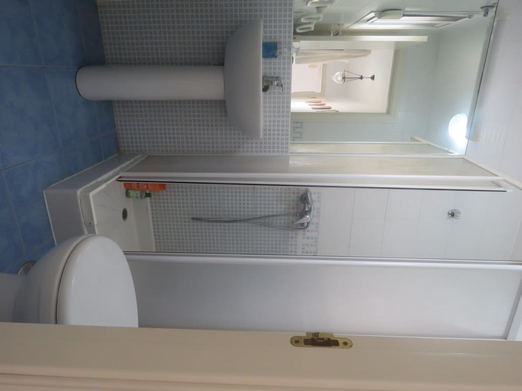 2 makuuhuone Kattohuoneisto myytävänä paikassa Calahonda mukana uima-altaan 
autotalli - 475 000 € (Ref: 9192097)