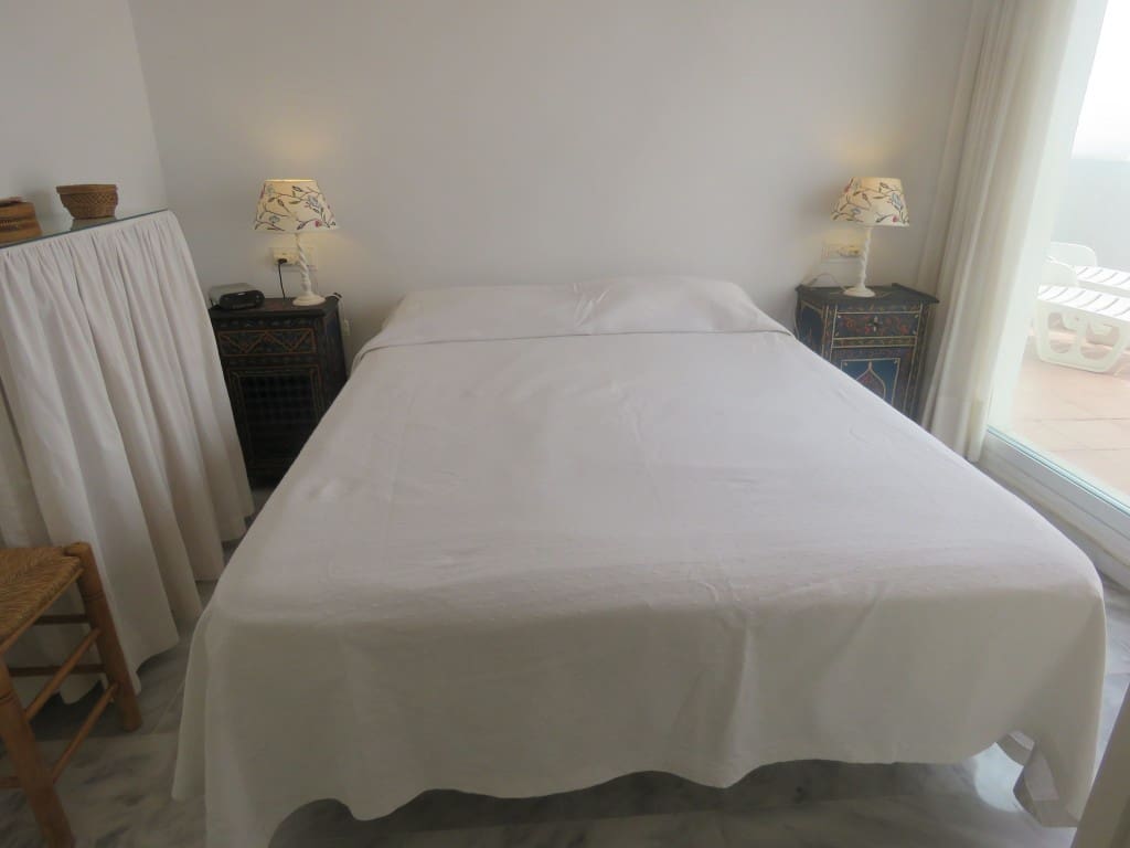 2 makuuhuone Kattohuoneisto myytävänä paikassa Calahonda mukana uima-altaan 
autotalli - 475 000 € (Ref: 9192097)