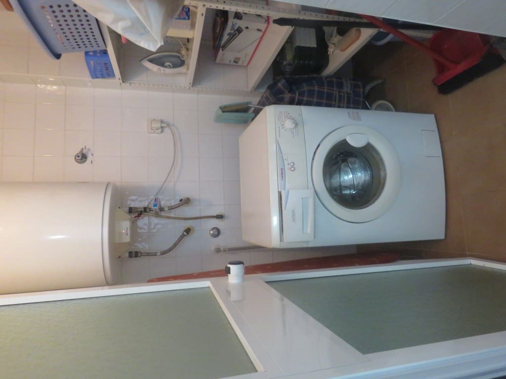 2 makuuhuone Kattohuoneisto myytävänä paikassa Calahonda mukana uima-altaan 
autotalli - 475 000 € (Ref: 9192097)