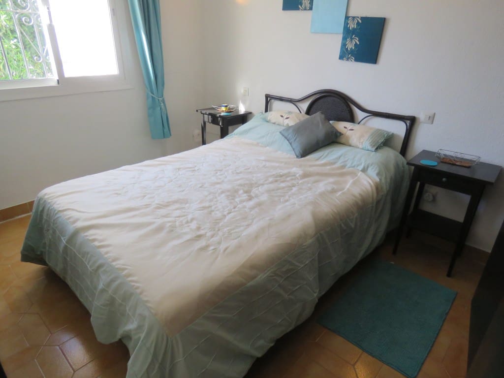 2 slaapkamer Bungalow te koop in Mijas Costa met zwembad - € 299.000 (Ref: 9200316)