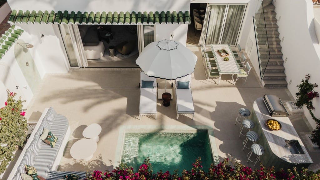 3 bedroom Semi-detached Villa for sale in Golden Mile with pool garage - € 5,995,000 (Ref: 9468020)