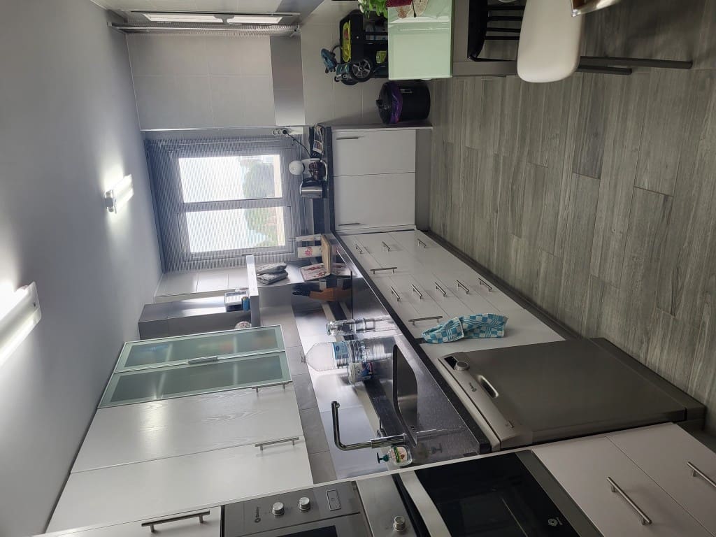 Apartamento de 2 habitaciones en Benalmádena en venta con piscina - 395.000 € (Ref: 9468023)