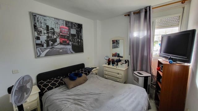 Apartamento de 2 habitaciones en Riviera del Sol, Mijas en venta con piscina - 220.000 € (Ref: 9468029)