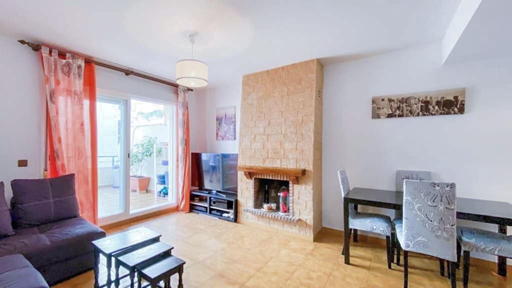 2 slaapkamer Appartement te koop in Calahonda met zwembad - € 256.000 (Ref: 9468030)