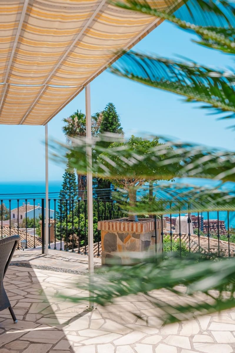 4 quarto Moradia para venda em La Capellania com piscina - 2 695 000 € (Ref: 9468035)