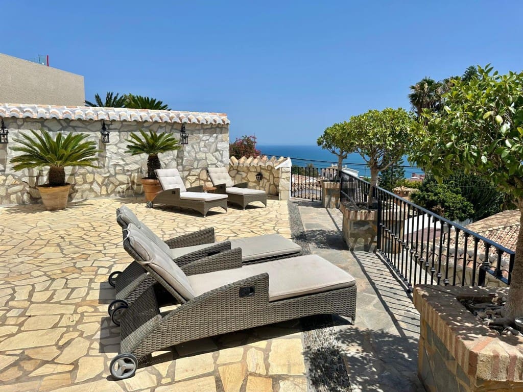 4 quarto Moradia para venda em La Capellania com piscina - 2 695 000 € (Ref: 9468035)