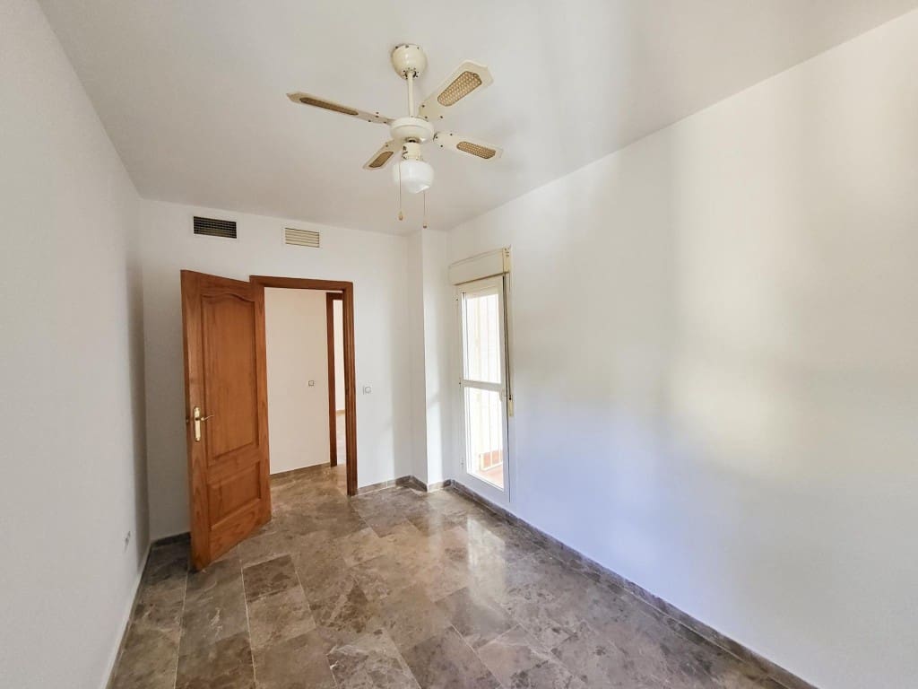 2 soverom Leilighet til salgs i Riviera del Sol med svømmebasseng - € 230 000 (Ref: 9468036)