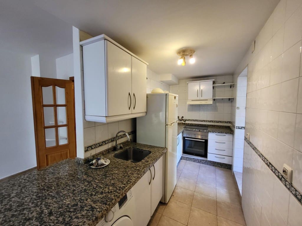 2 soverom Leilighet til salgs i Riviera del Sol med svømmebasseng - € 230 000 (Ref: 9468036)