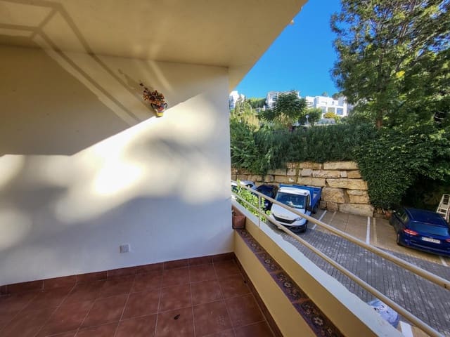 2 soverom Leilighet til salgs i Riviera del Sol, Mijas med svømmebasseng - € 230 000 (Ref: 9468036)