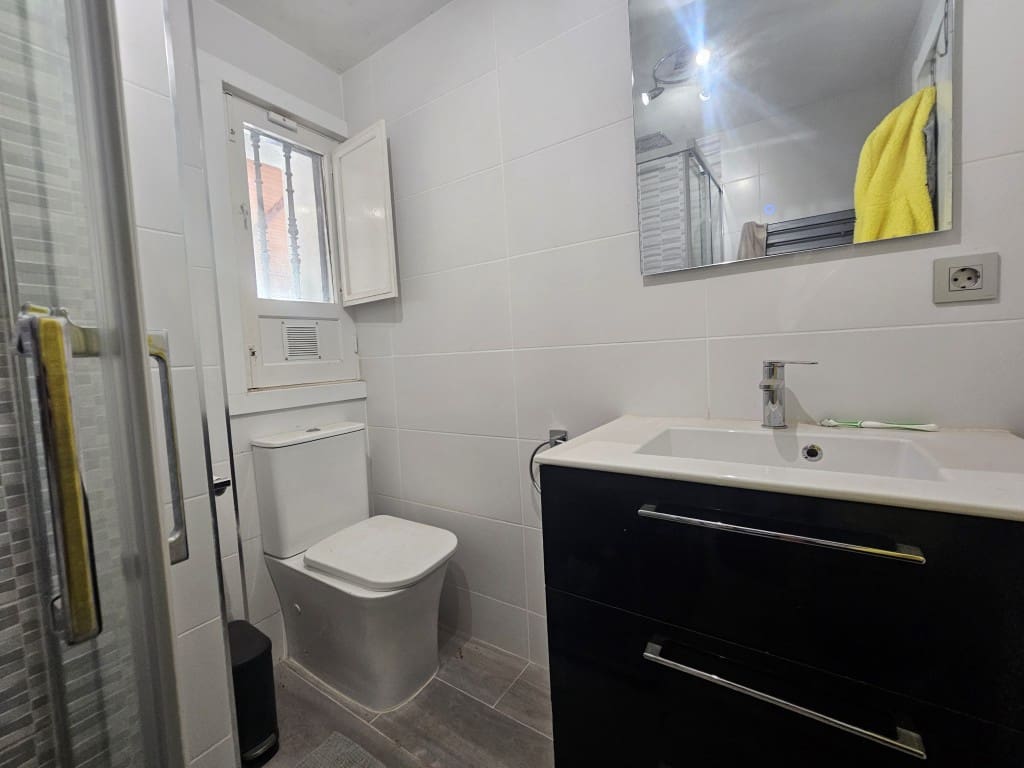 4 quarto Moradia para venda em Riviera del Sol com piscina - 825 000 € (Ref: 9468039)