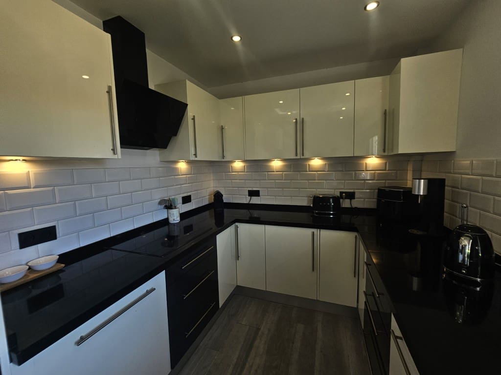 4 quarto Moradia para venda em Riviera del Sol com piscina - 825 000 € (Ref: 9468039)