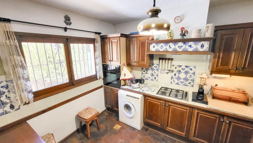 Chalet de 3 habitaciones en Fuengirola en venta con piscina - 1.550.000 € (Ref: 9468042)