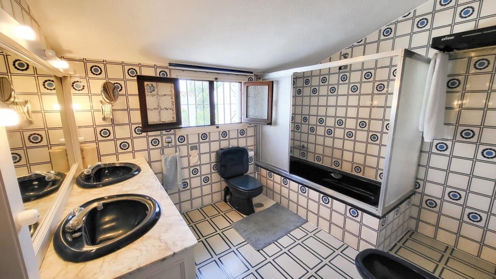 Chalet de 3 habitaciones en Fuengirola en venta con piscina - 1.550.000 € (Ref: 9468042)