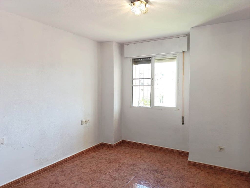 2 bedroom Apartment for sale in Riviera del Sol with pool - € 225,000 (Ref: 9468045)