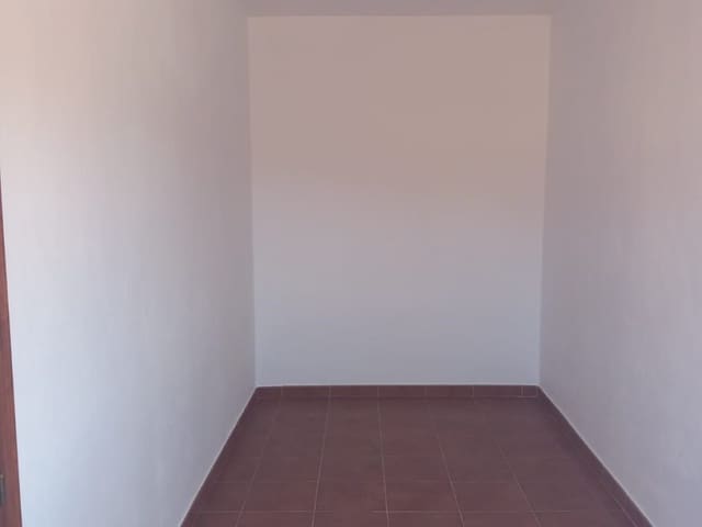 1 slaapkamer Villa te koop in Casabermeja met garage - € 105.000 (Ref: 9468047)