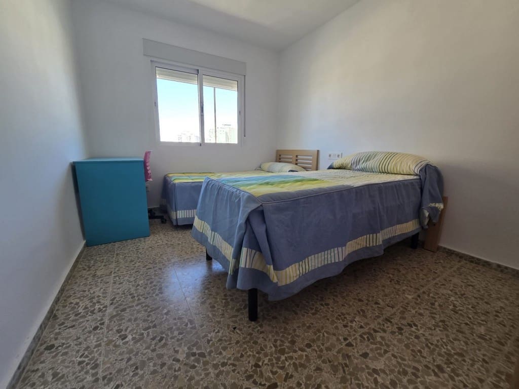 4 makuuhuone Huoneisto myytävänä paikassa Fuengirola - 595 000 € (Ref: 9468057)