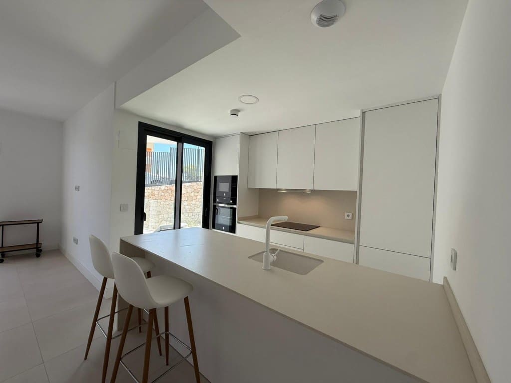 3 makuuhuone Huoneisto myytävänä paikassa Fuengirola mukana uima-altaan 
autotalli - 549 000 € (Ref: 9468069)