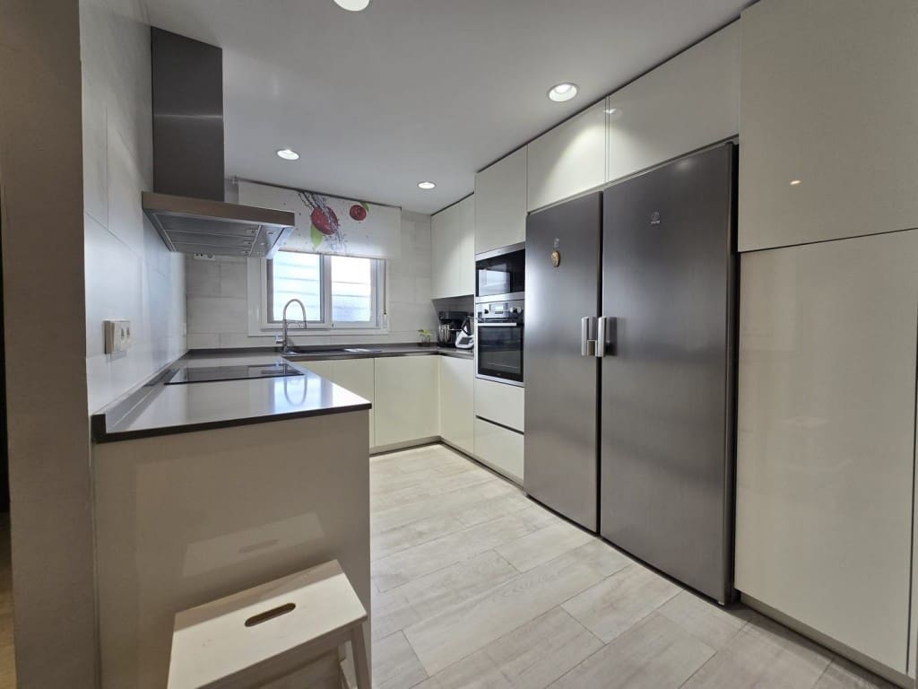 2 makuuhuone Ranta-asunto myytävänä paikassa La Cala de Mijas - 425 000 € (Ref: 9468071)