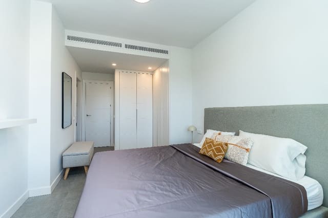 2 quarto Penthouse para venda em La Cala de Mijas, Mijas com piscina - 595 000 € (Ref: 9468073)