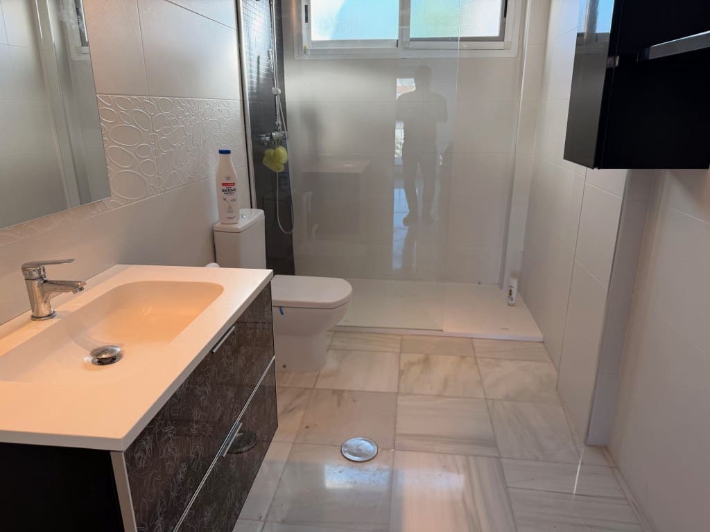 2 bedroom Townhouse for sale in Puerto Banus - € 695,000 (Ref: 9491050)