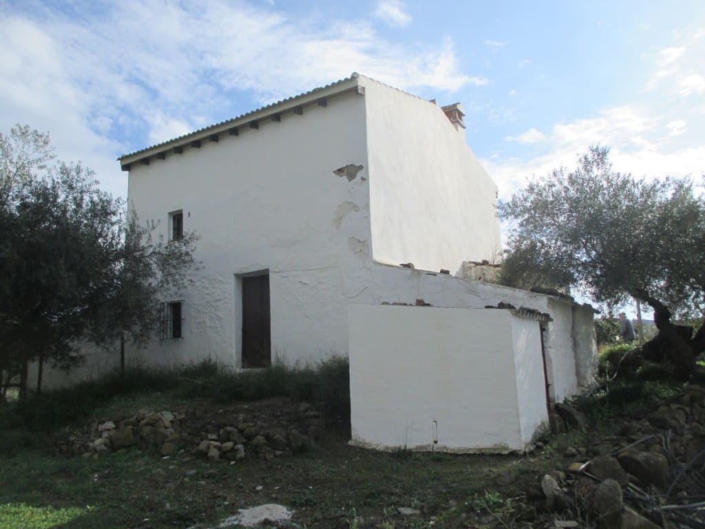 5 sovrum Villa till salu i Almogia med garage - 425 000 € (Ref: 9518391)