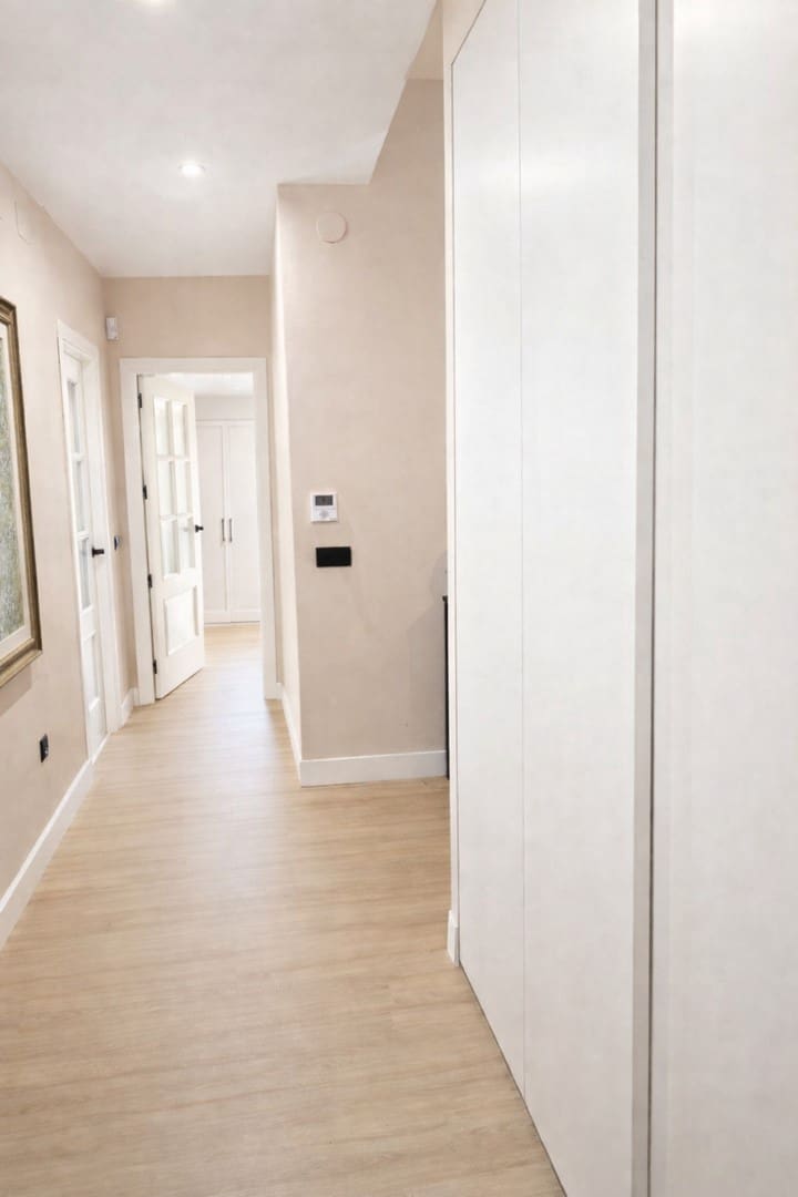 3 soverom Leilighet til salgs i La Cala Hills med svømmebasseng garasje - € 375 000 (Ref: 9518396)