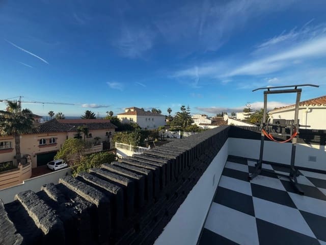 5 sypialnia Willa na sprzedaż w Mijas Costa, Mijas z basenem garażem - 1 700 000 € (Ref: 9614630)