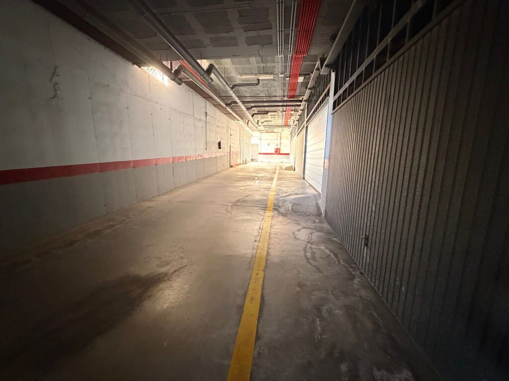 Casa de 4 habitaciones en Calahonda en venta con piscina garaje - 550.000 € (Ref: 9719403)