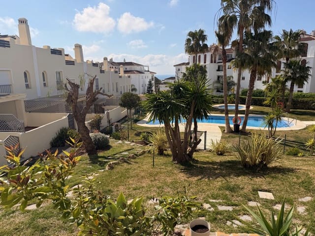 4 Zimmer Haus zu verkaufen in Calahonda, Mijas mit Pool Garage - 550.000 € (Ref: 9719403)