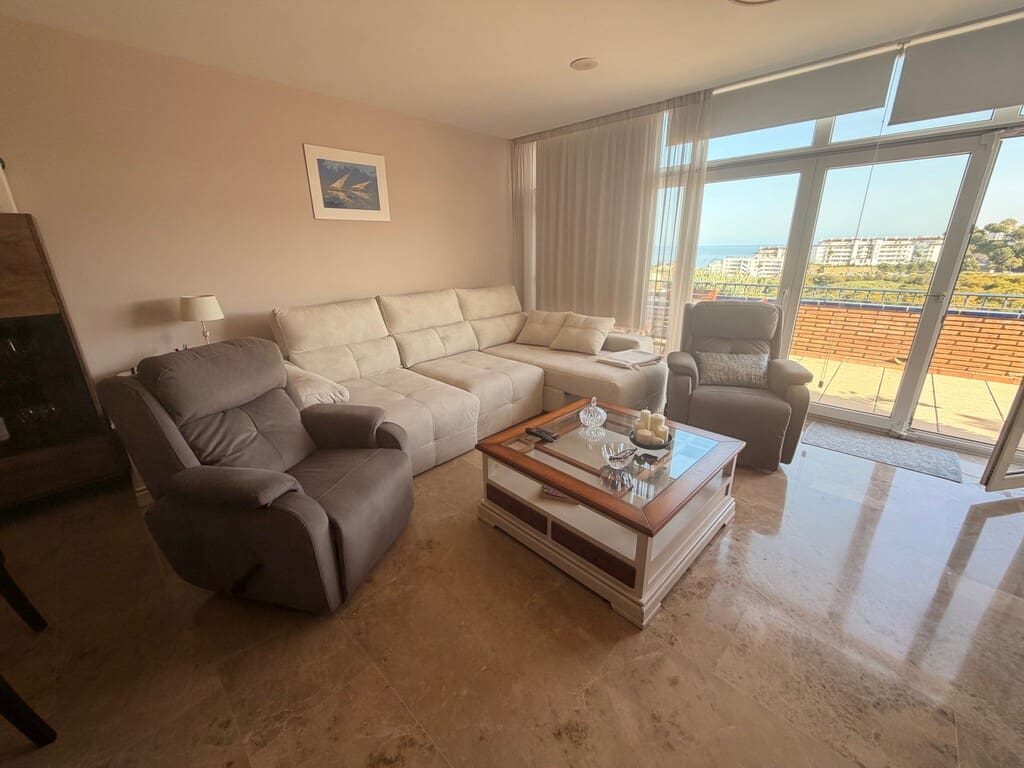 3 chambre Penthouse à vendre à Riviera del Sol avec piscine garage - 685 000 € (Ref: 9751676)