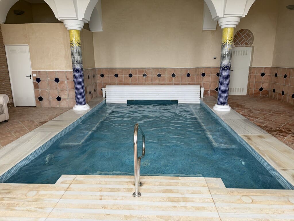 3 Zimmer Apartment zu verkaufen in Mijas Costa mit Pool Garage - 599.000 € (Ref: 9780224)