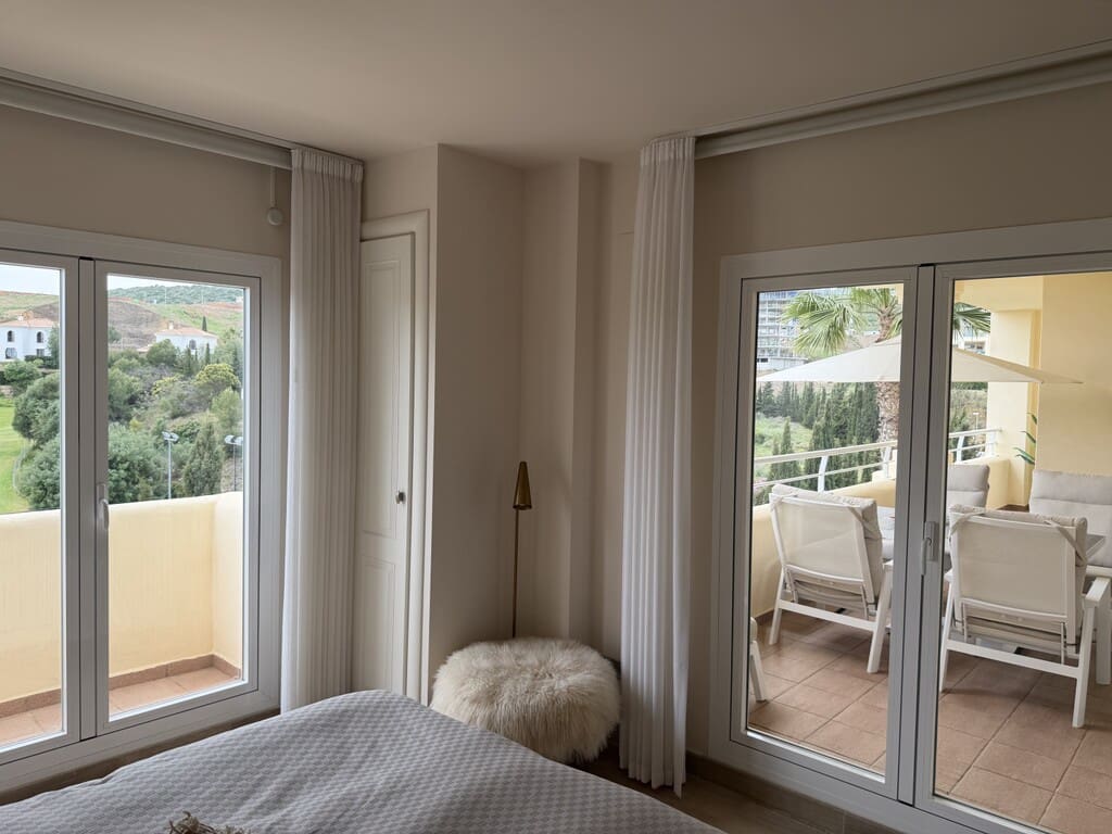 3 Zimmer Apartment zu verkaufen in Mijas Costa mit Pool Garage - 599.000 € (Ref: 9780224)