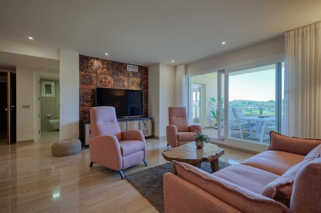 3 soveværelse Lejlighed til salg i Mijas Costa, Mijas med swimmingpool garage - € 549.000 (Ref: 9780224)