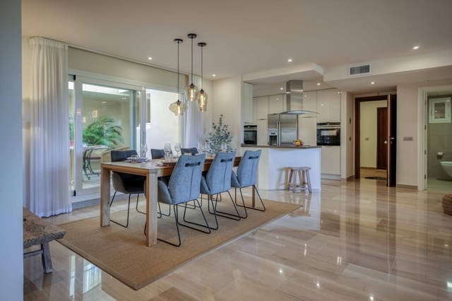 3 soveværelse Lejlighed til salg i Mijas Costa, Mijas med swimmingpool garage - € 549.000 (Ref: 9780224)