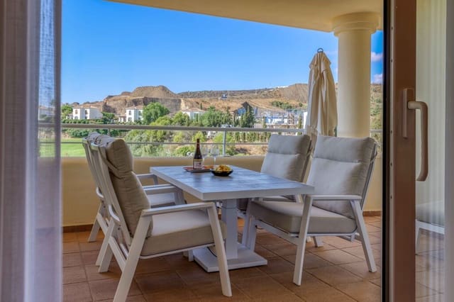 3 soveværelse Lejlighed til salg i Mijas Costa, Mijas med swimmingpool garage - € 549.000 (Ref: 9780224)