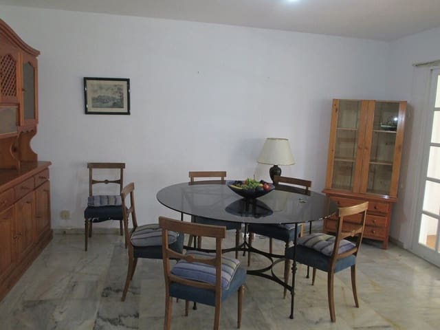 5 soverom Hus til salgs i Los Boliches , Fuengirola med svømmebasseng garasje - € 490 000 (Ref: 9780228)