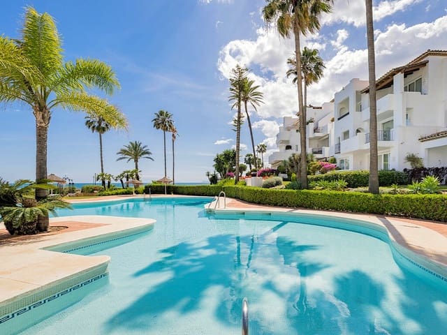 3 makuuhuone Huoneisto myytävänä paikassa Estepona mukana uima-altaan 
autotalli - 2 995 000 € (Ref: 9850929)
