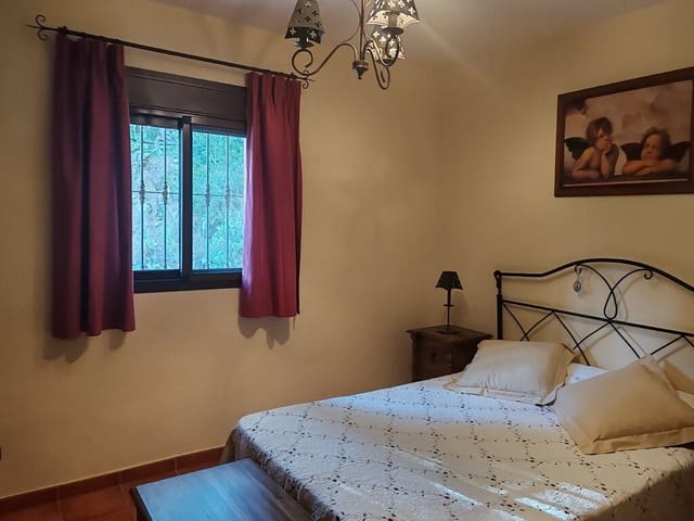 2 soverom Villa til salgs i Monda med garasje - € 500 000 (Ref: 9850932)