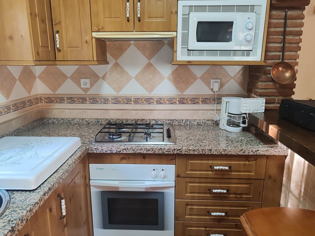 2 soverom Villa til salgs i Monda med garasje - € 500 000 (Ref: 9850932)