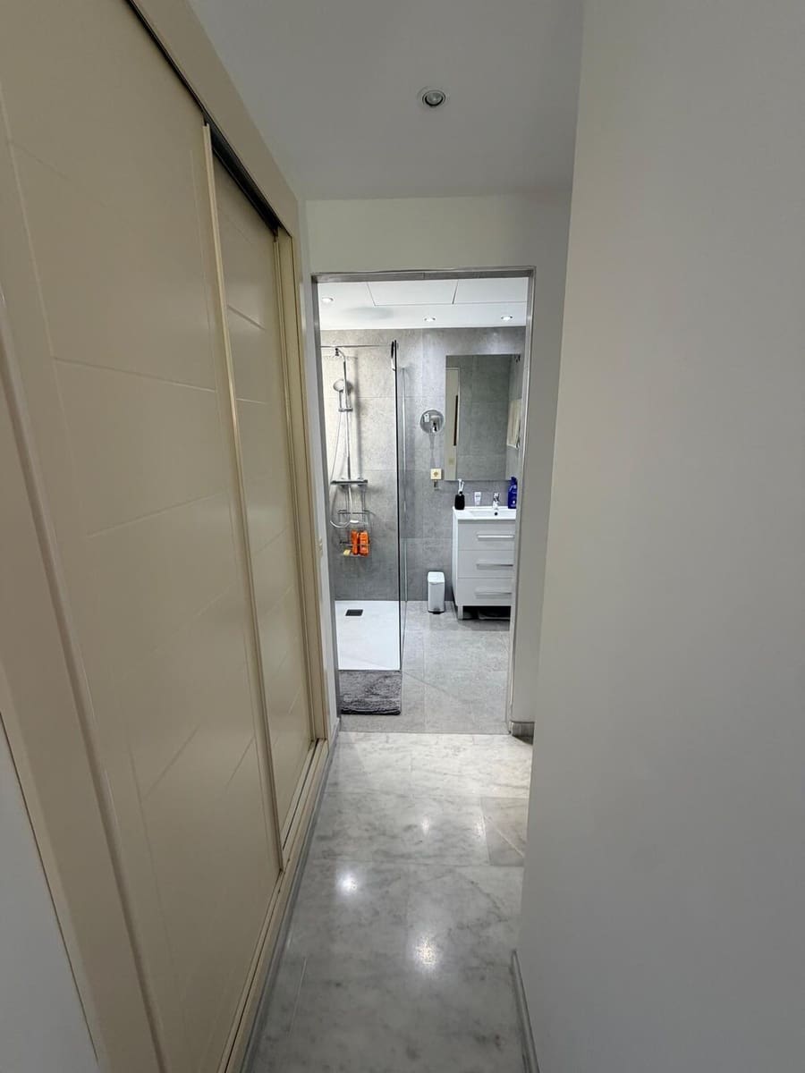 2 soverom Penthouse til salgs i Estepona med svømmebasseng - € 289 000 (Ref: 9850936)